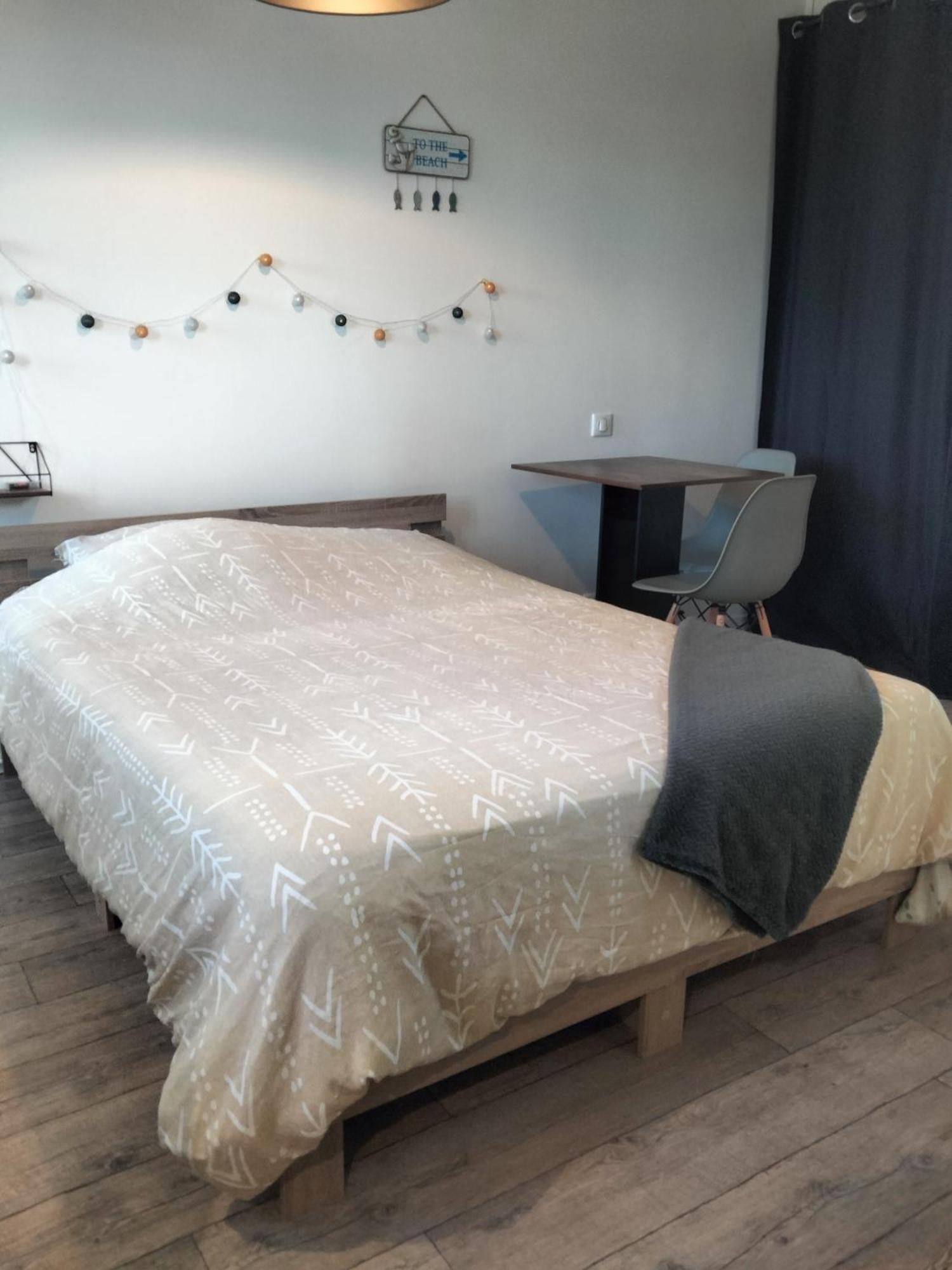 Logement Independant Avec Exterieur Privatif Et Cloture Batz-sur-Mer Extérieur photo